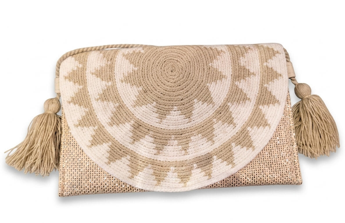 Beige - Pochette Paillettes Paille Wayuu Beige - Pochette Paillettes Paille Wayuu